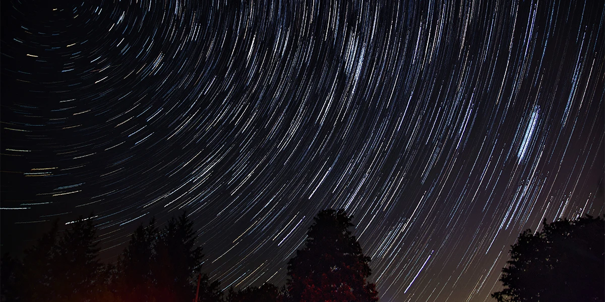 تصویربرداری از ستاره با تکنیک نقاشی نور در عکستو