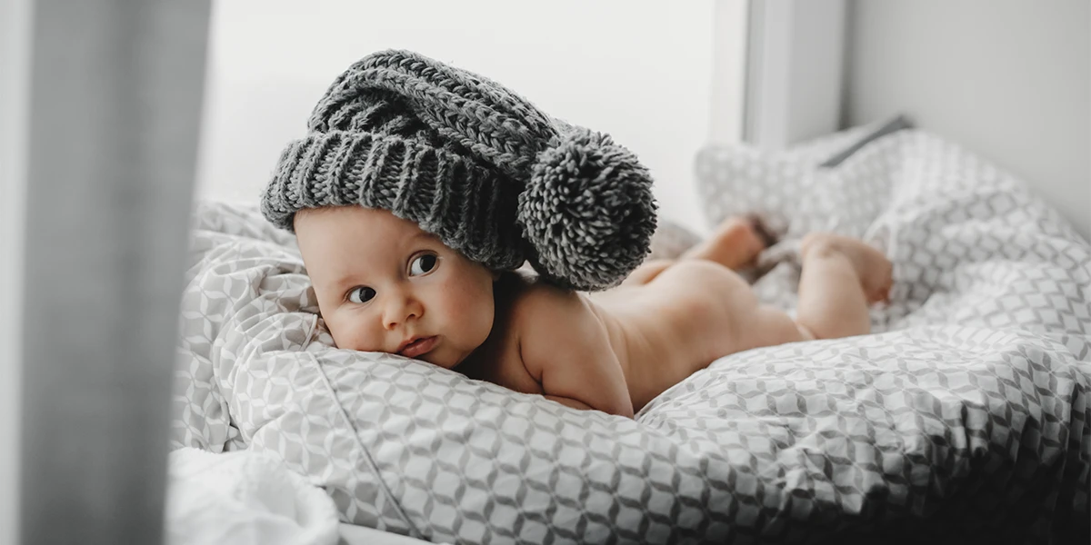 تصویربرداری از نوزاد بدون لباس با عکستو